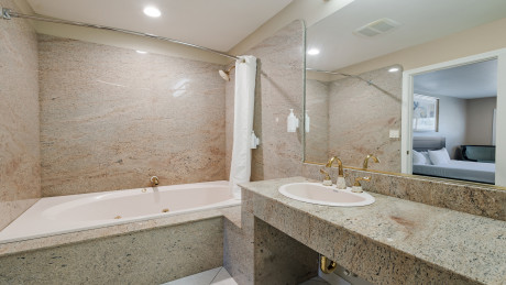 Executive King Suites