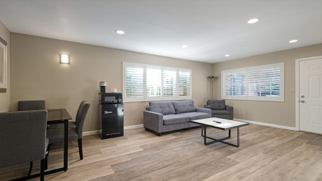 Executive King Suites