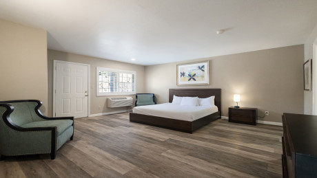 Executive King Suite