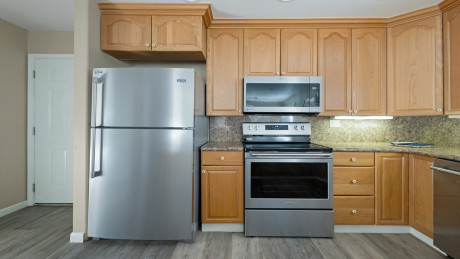 Executive Suite with Full Kitchen