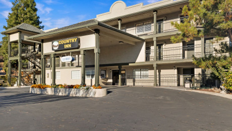 Country Inn Sonora - Exterior View
